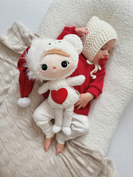 Metoo Polar Bear with heart