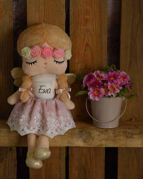 Metoo doll with a colorful wreath 48cm