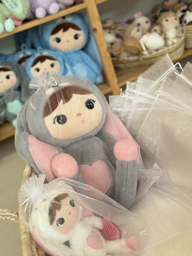 White Organza Gift Bags – Size L (35 × 49 cm)