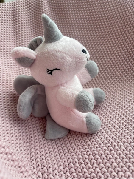 8 pcs - BOX Unicorns size M