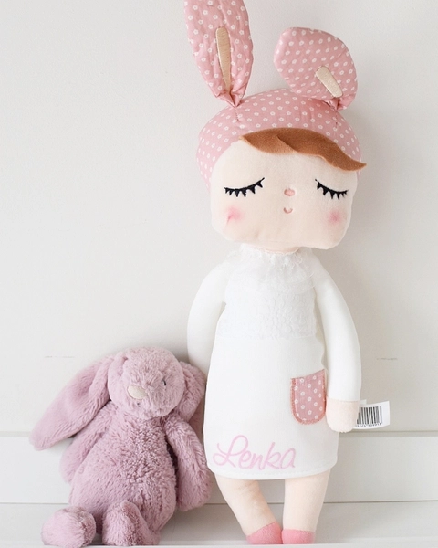 Metoo White Angela doll 42cm