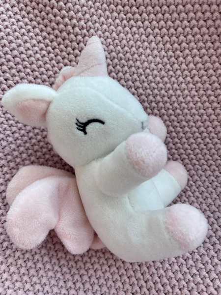 8 pcs - BOX Unicorns size M