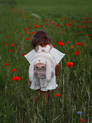 Light beige Bunny backpack with a removable Metoo plush toy