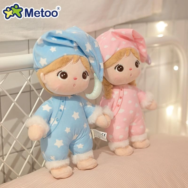 Girl in pyjamas 30 cm Metoo