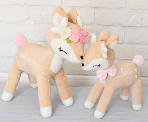 Plush Deer with color flower wreath