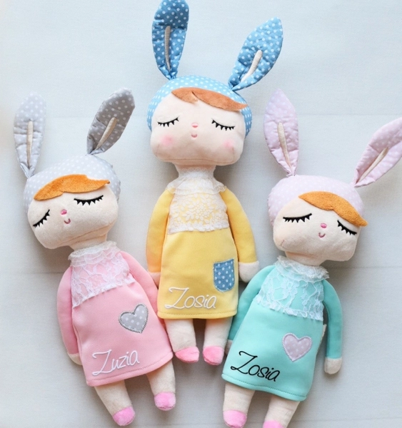 Metoo yellow Angela doll 42cm