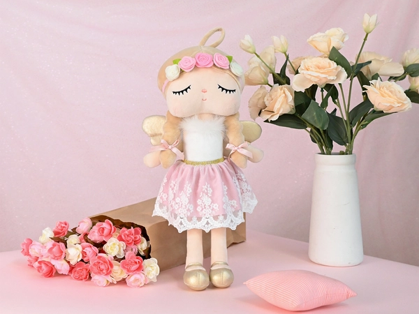 Metoo doll with a colorful wreath 48cm